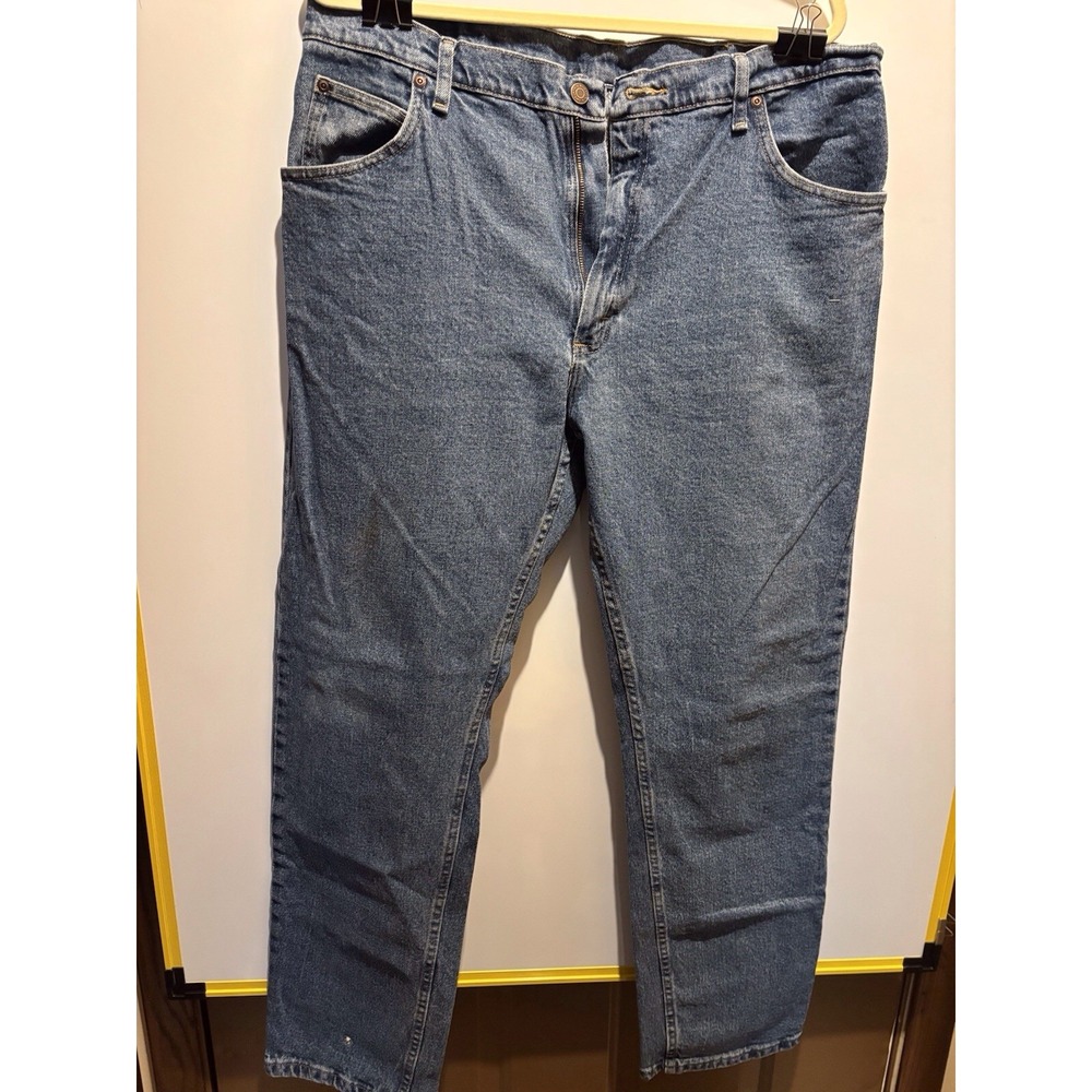 Wrangler Premium Quality Mens Size 36x32 Jeans
